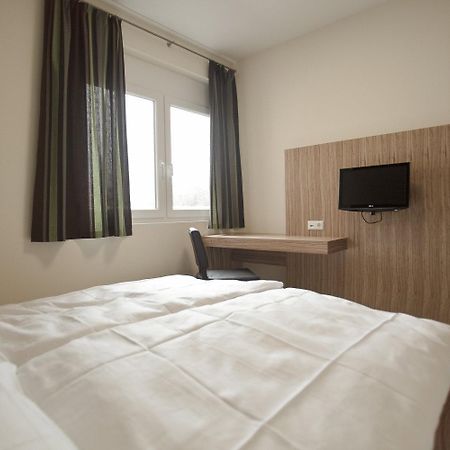 Hotel Maxis - Digitaler Self-Check-In - Karlsbad Eksteriør bilde