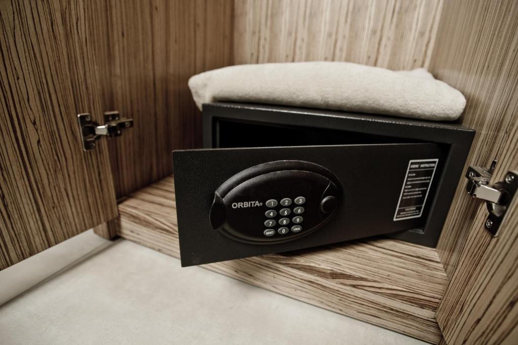 Hotel Maxis - Digitaler Self-Check-In - Karlsbad Eksteriør bilde